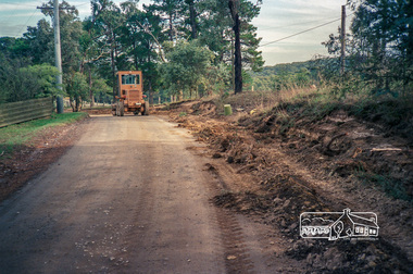 Photograph, Roadworks prior to sealing along Mount Pleasant Road near the junction with Reynolds Road, Eltham, c.1988, 1988c