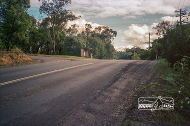 Photograph, Kangaroo Ground-Warrandyte Road, Kangaroo Ground, c.1988, 1988c