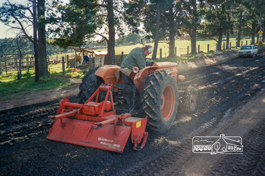 Photograph, Roadworks prior to sealing along Mount Pleasant Road near the junction with Reynolds Road, Eltham, c.1988, 1988c