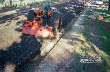 Photograph, Roadworks prior to sealing along Mount Pleasant Road near the junction with Reynolds Road, Eltham, c.1988, 1988c