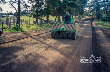 Photograph, Roadworks prior to sealing along Mount Pleasant Road near the junction with Reynolds Road, Eltham, c.1988, 1988c