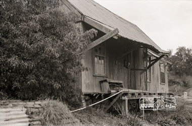 Photograph, Alan Baker, Early settler's cottage, Ely Street, Eltham; May 1979, 1979