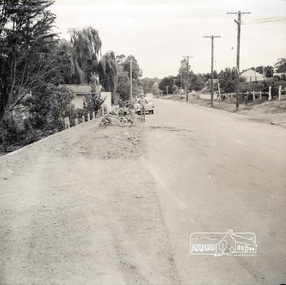 Photograph, Near 145 Mountainview Road, Briar Hill, early to mid 1960s, 1960s