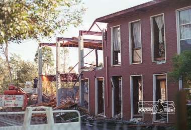 Negative - Photograph, Harry Gilham, Demolition of Eltham Shire Offices (South Wing), 895 Main Road, Eltham, Aug. 1996