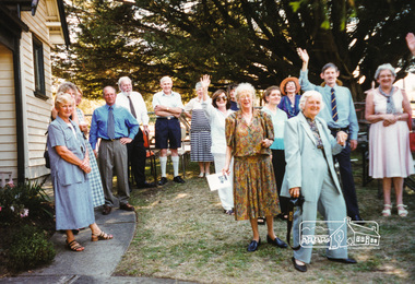 Photograph, Peter Bassett-Smith, Visit by The Honourable Sir James Augustine Gobbo AC CVO QC, Governor of Victoria, to the Andrew Ross Museum, Kangaroo Ground, 2 March 2000, 02/03/2000