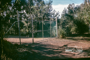 Photograph, Jack Gittins (W.J. Gittins & Associates), Neil Douglas' property at Bend of Islands, 1980s, 1980s