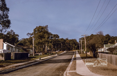 Photograph, Fred Mitchell, Looking east along Bridge Street, east of Bible Street, Eltham, 1968