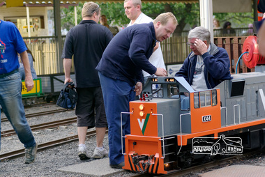 Photograph, Special night run event, Diamond Valley Railway, 11 March 2007, 12/03/2006
