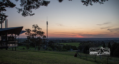 Photograph, Fred Mitchell, Sunset from Eltham War Memorial Park, Kangaroo Ground, 2 October 2015, 02/10/2015