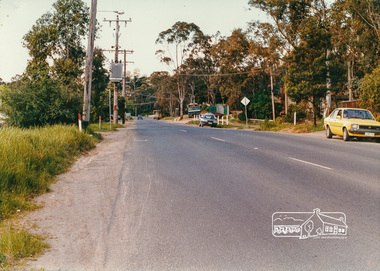 Photograph, Main Road, Hurstbridge, c. Oct 1987, 1987