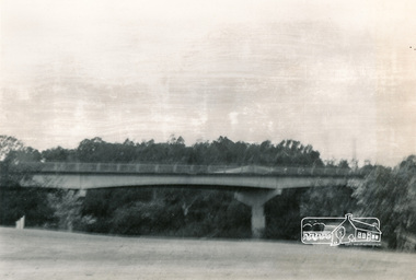 Photograph, Fitzsimons Lane Bridge over Yarra River between Eltham and Templestowe