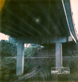 Photograph, New road bridge at Lower Plenty