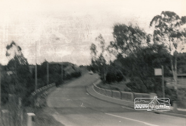 Photograph, New road bridge at Lower Plenty