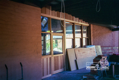 Photograph, Linda McConnell, Construction of Eltham Library; fitting out stage, April 1994, 1994