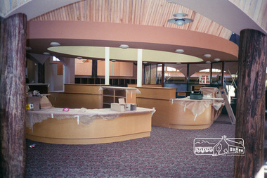 Photograph, Linda McConnell, Construction of Eltham Library; fitting out stage, April 1994, 1994
