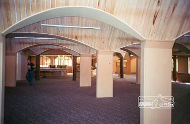 Photograph, Linda McConnell, Construction of Eltham Library; fitting out stage, April 1994, 1994