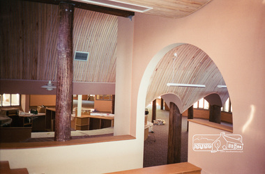 Photograph, Linda McConnell, Construction of Eltham Library; fitting out stage, April 1994, 1994