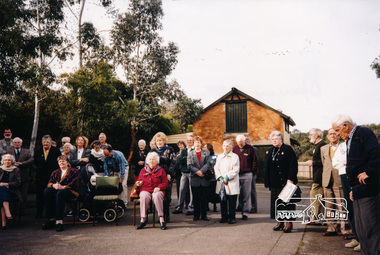Photograph, Diana Bassett-Smith, Opening Ceremony of Local History Centre, 728 Main Road, Eltham, 12 July 1998, 12/07/1998