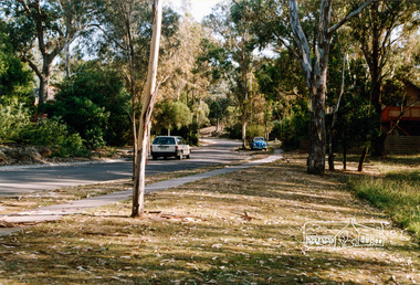 Photograph, Looking southwest along Dunstan Drive, Hurstbridge, c.1992, 1992c
