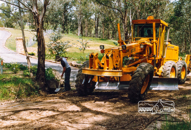 Photograph, Road and drainage maintenance, Shire of Eltham, c.Oct 1987, 1987