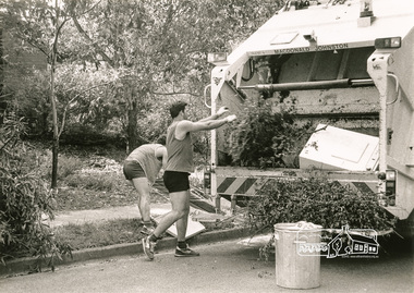 Photograph, Hard Waste Collection, Shire of Eltham, c.Oct 1987, 1987