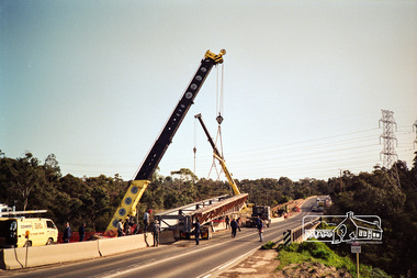 Photograph, Fitzsimons Lane bridge duplication; 6 Jul 1991, 06/07/1991