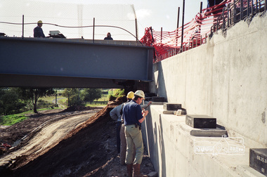 Photograph, Fitzsimons Lane bridge duplication; 6 Jul 1991, 06/07/1991