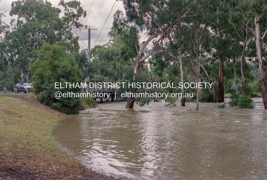 Photograph, Diamond Creek floodwaters near the Main Road Bridge, Eltham, Jan-Feb 2005, 2005