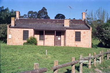 Photograph, Doug Orford, Shillinglaw Cottage, Eltham Common, 1985, 1985