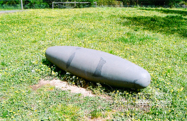 Photograph, Not Just a Pretty Place, Aleks Danko (2000), Lennister Farm, Eltham South, 2000c