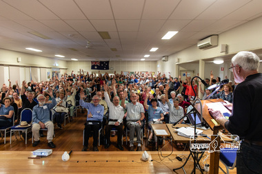 Photograph, Peter Pidgeon, The motion is passed unaminously; Eltham Community Town Hall Meeting, Eltham Senior Citizen's Centre, 13 October 2018, 13 Oct 2018