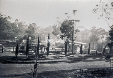 Slide - Photograph, Grace Mitchell, Golden Fleece Service Station at the corner of Main Road and Mount Pleasant Road, Eltham, c.1961