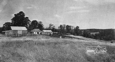 Negative - Photograph, Home Beautiful (United Press), Thomas Sweeney's original cottage at Culla Hill, Eltham, 1940