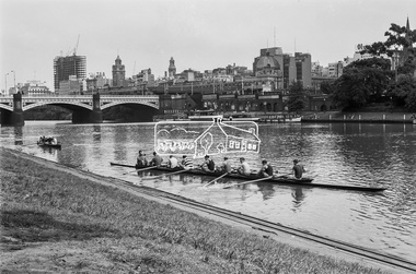 Photograph, George Coop, A day in Melbourne, November 1962, 1962
