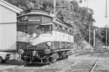 Photograph, George Coop, Single Motor Carriage Tait Parcels Van at Heidelberg Railway Station, 23 August 1983, 1983