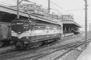 Photograph, George Coop, Tait Single Motor Carriage Parcels Vans at Spencer Street (Van door), 22 August 1983, 1983