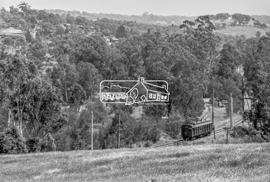 Photograph, George Coop, Single Motor Carriage (Red Rattler) Tait train, possibly 471M, heading for Eltham near Allendale Road, Diamond Creek, c.December 1980, 1980