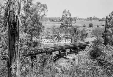 Photograph, George Coop, Railway bridge crossing over the Diamond Creek just north of Allendale Road, c.December 1980, 1980