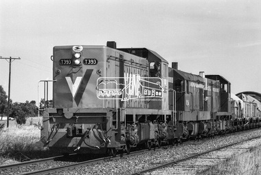 Photograph, Wheat train, Maldon to Maryborough, Victoria, c.1983, 1983