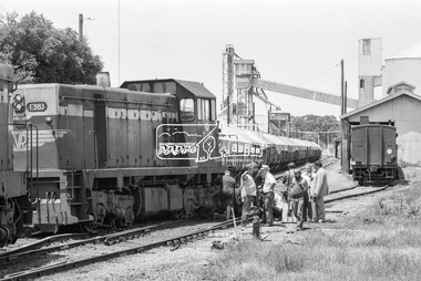 Photograph, Wheat train derailment near the yards of Dunolly Railway Station, Dunolly, Victoria, c.1983, 1983