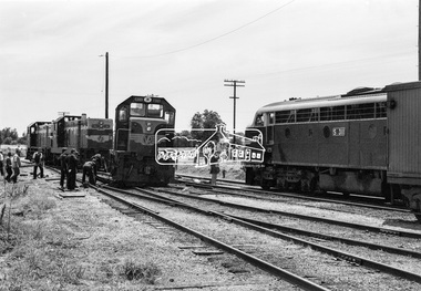 Photograph, Wheat train derailment near the yards of Dunolly Railway Station, Dunolly, Victoria, c.1983, 1983