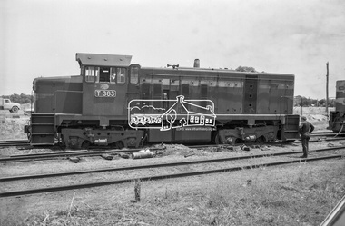 Photograph, Wheat train derailment near the yards of Dunolly Railway Station, Dunolly, Victoria, c.1983, 1983