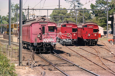 Photograph, George Coop, Hurstbridge bound Single Motor Carriage 473M (Red Rattler) Tait train departs Eltham Station, c. March 1981, c. March 1981