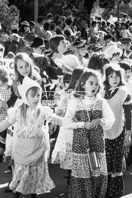 Photograph, Eltham Community Festival Grand Parade, Main Road near Arthur Street, Eltham, 6 August 1977, 1977