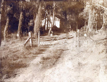 Photograph, 23 Rockcliffe Street (Brougham Street entrance), Eltham, 3:30pm, 5 July 1967, 1967