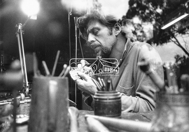 Photograph, Matcham Skipper at work; Eltham artist from Montsalvat, c.1970