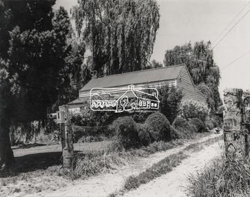 Photograph, Miner's Cottage, corner of Main Road and Reynolds Road, Eltham