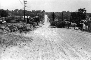 Photograph, Looking east along Pitt Street, Eltham, c. September 1966, Stebbing Cottage on right, 1966c
