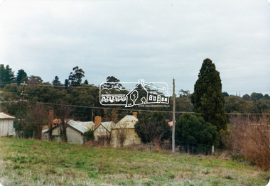Photograph, Carrucan's house just prior to demolition, corner of Bible and Dalton streets, Eltham, July 1976, Jul 1976