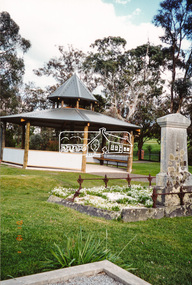 Photograph, A walk through the cemetery at Kangaroo Ground, Diana Bassett-Smith, 1 October 2001, 2001